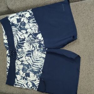 Columbia sportswear fishing shorts
